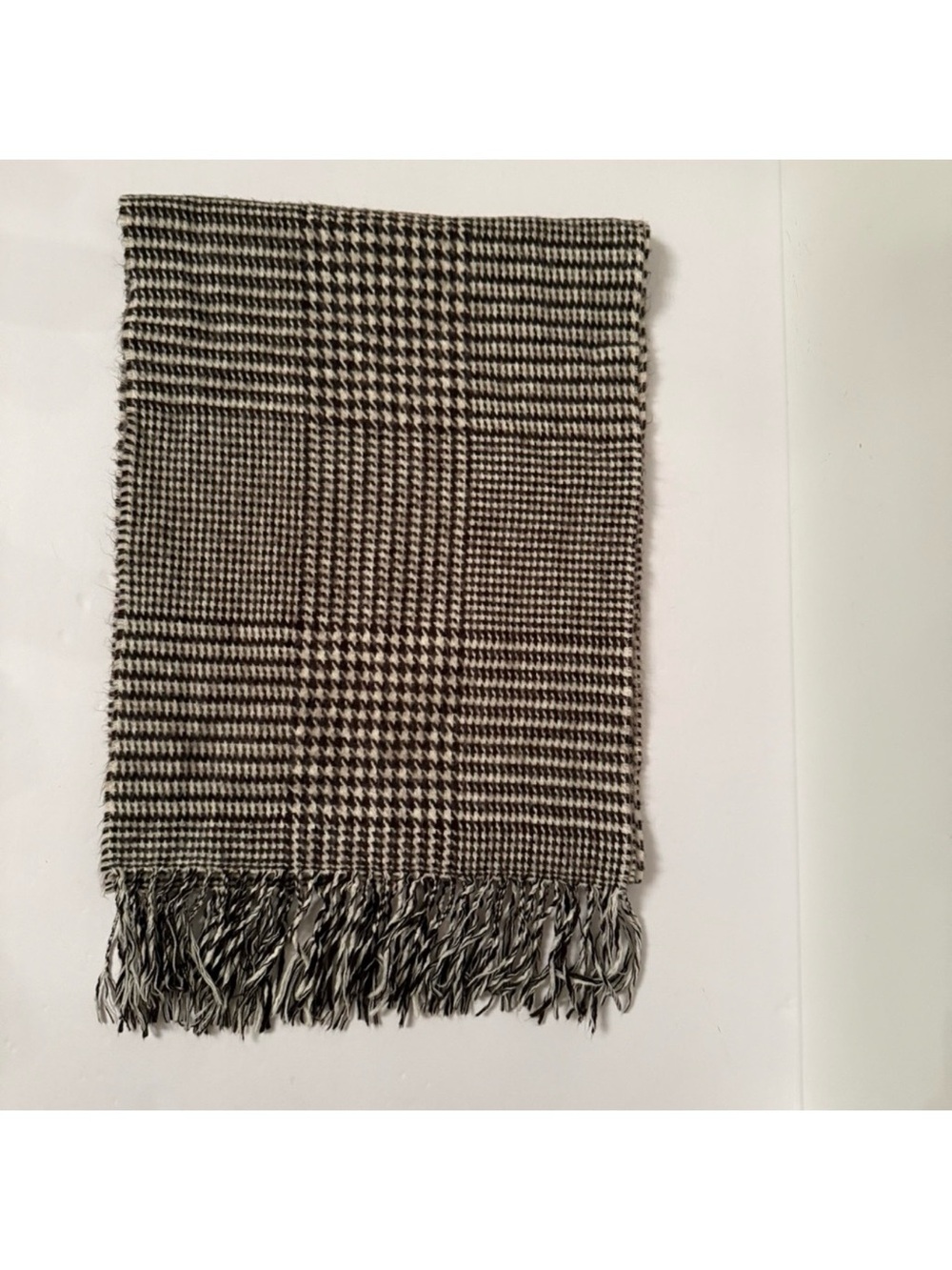 SCARF SCOTLAND CASHMERE BROWN WHITE HOUNDSTOOTH PLAID FRINGE LONG ACCESSORY